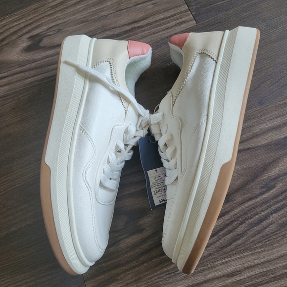 Universal Thread Memory Foam Sports Sneakers,Pink Cream size 9 - Picture 4 of 8